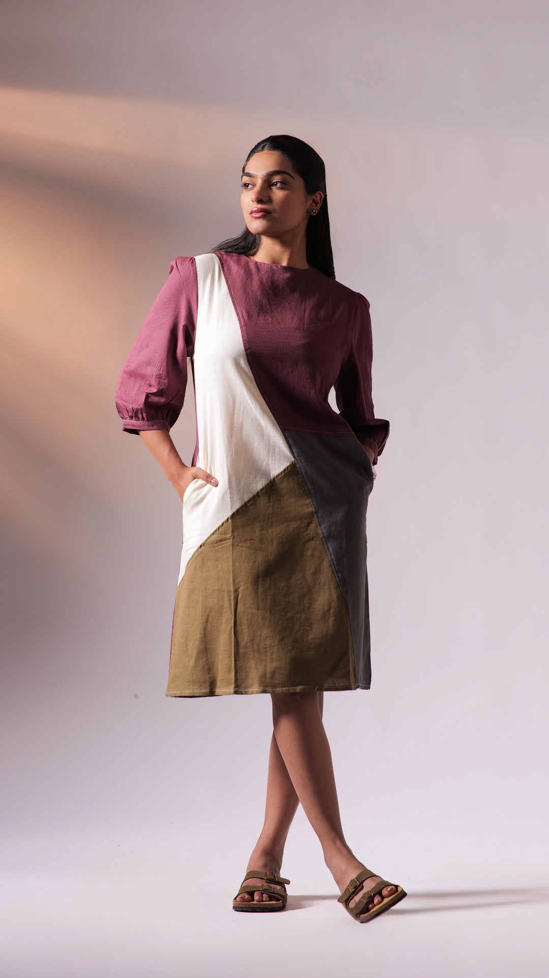Colourblock Knee Dress - Wine