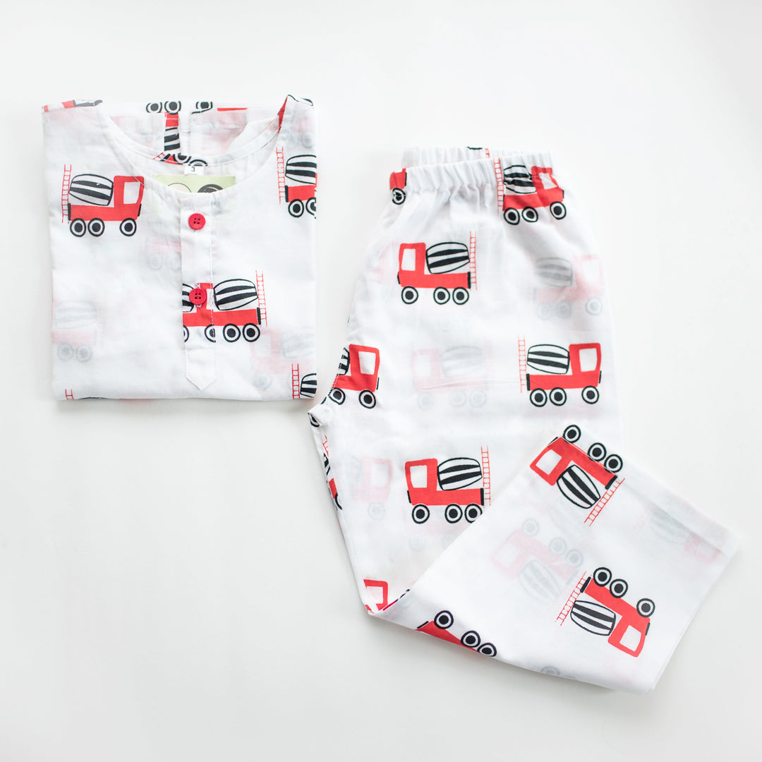 Mouse In The House Whirly Cement Mixer- Unisex Nightdress