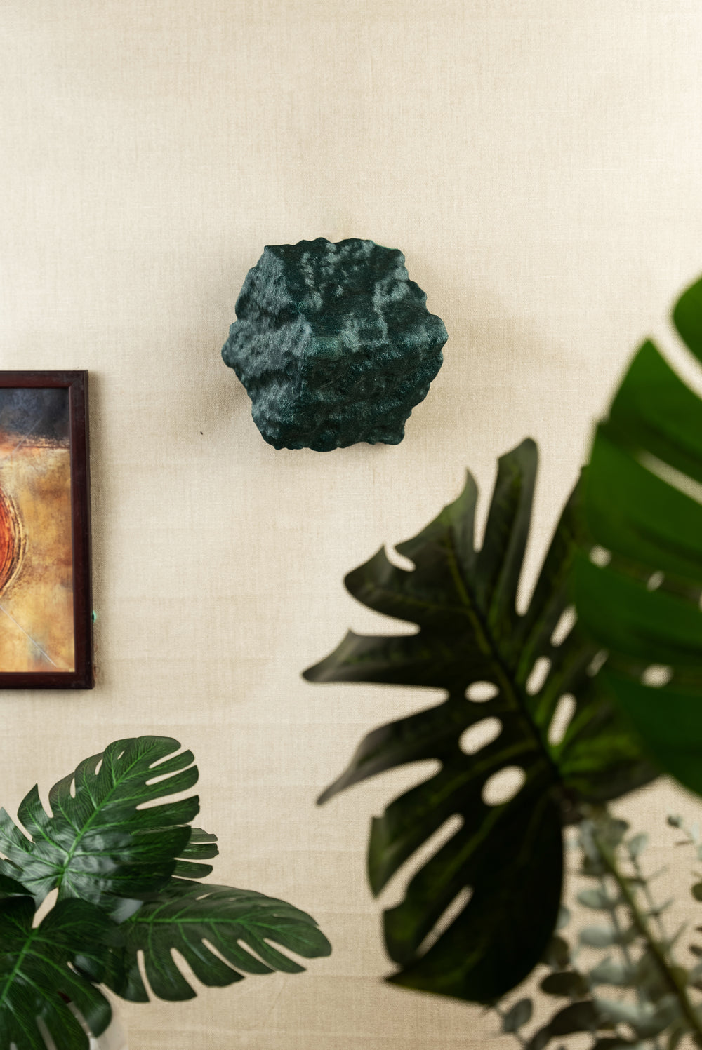 Stellar Ore Wall Lamp | Modern LED Wall Light