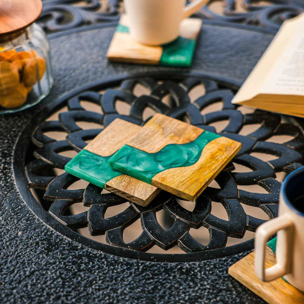 Ireka Homes Blue Wave Coaster Set – Mango Wood and Resin – Ideal for Coffee Tables, Desks, & Gifting