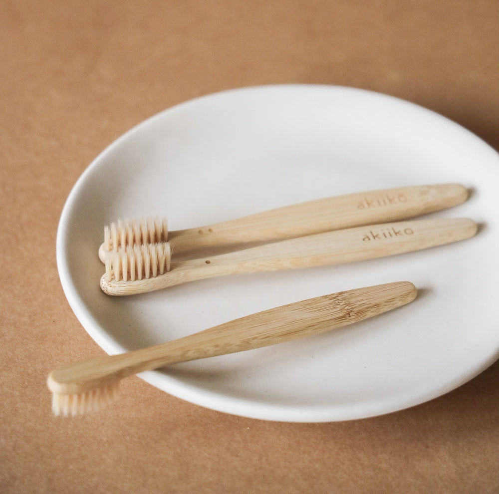 Akiiko Bamboo Toothbrush (Pack of 6)