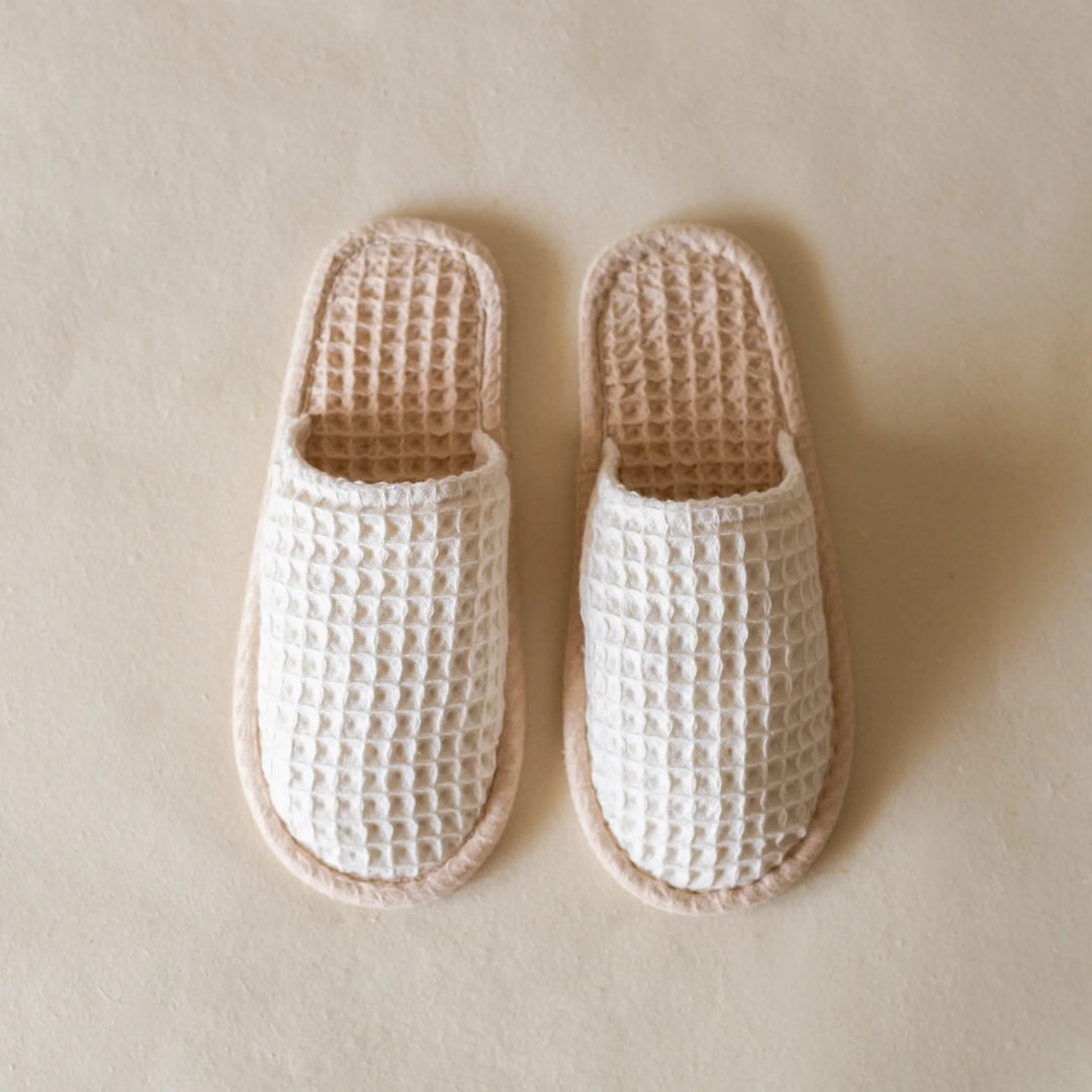Akiiko Honey Milk Bath Slippers