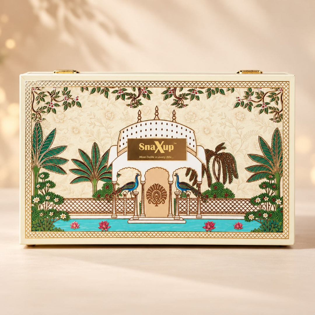 Luxury Diwali Gift Box - Apno ka Tyohaar