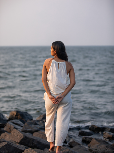 Undyed - Minimal halter top