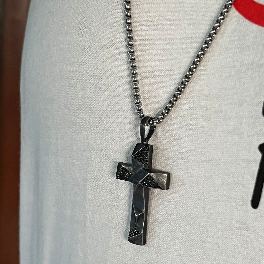 Faceted Cross Chain pendant in Sterling silver