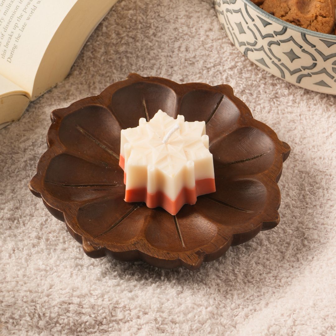 Ecokari Multicolored Snowflakes Soy Wax Scented Candle Set