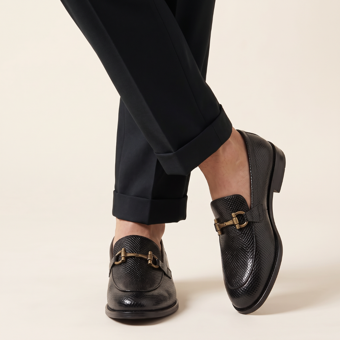 Stunner Textured Black Loafers