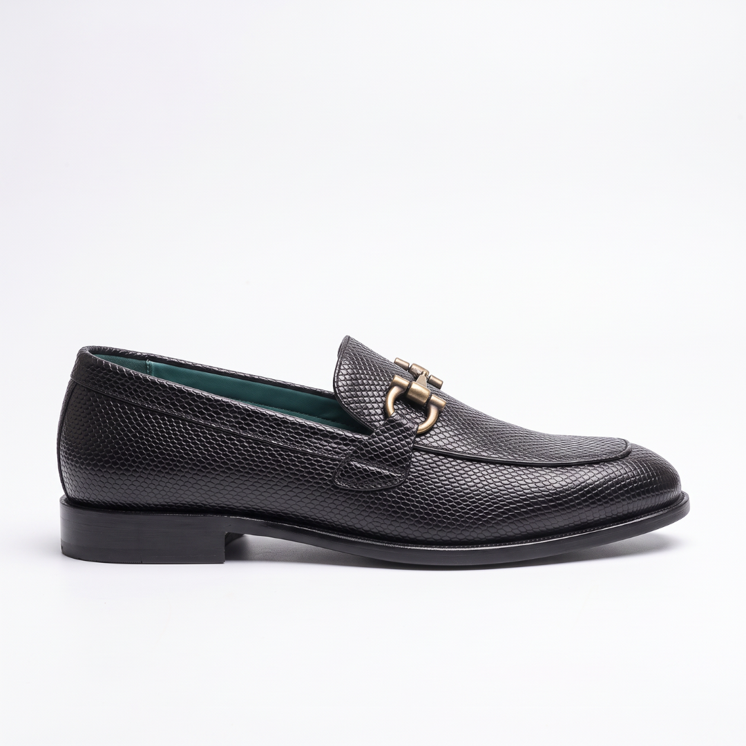 Stunner Textured Black Loafers