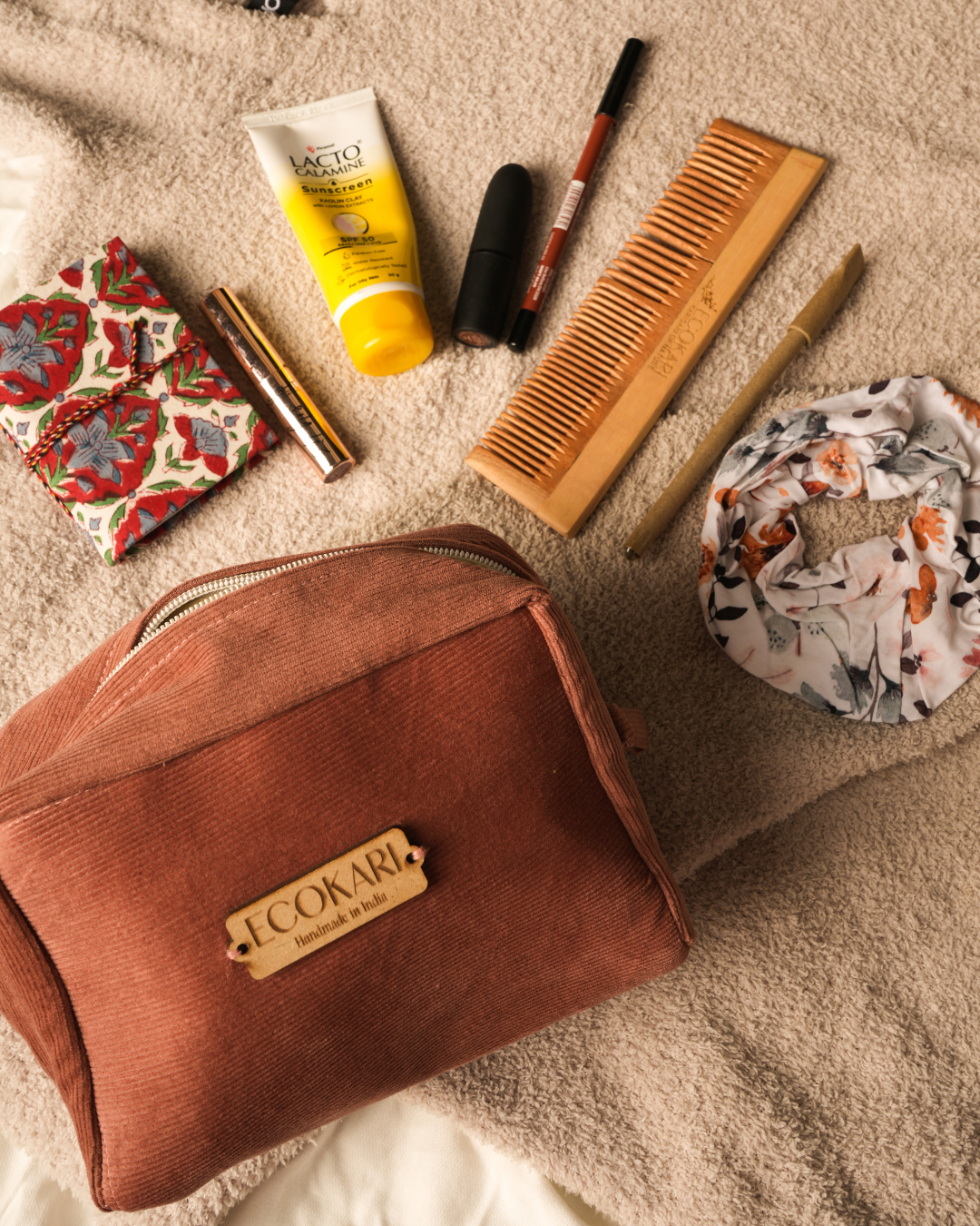 Ecokari Magenta Voyage Corduroy Travel Pouch