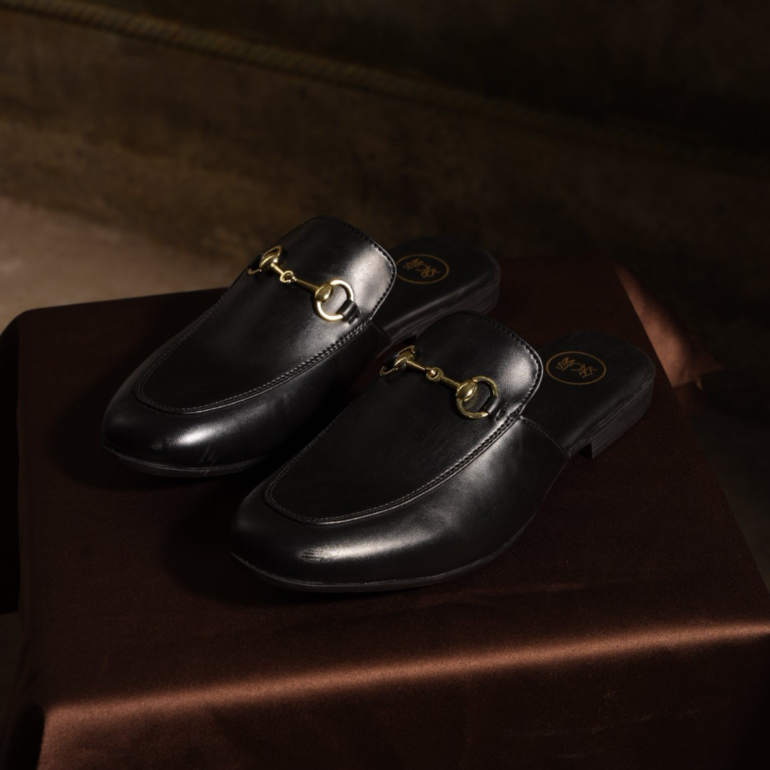 Monkstory Horsebit Classic Mules - Black