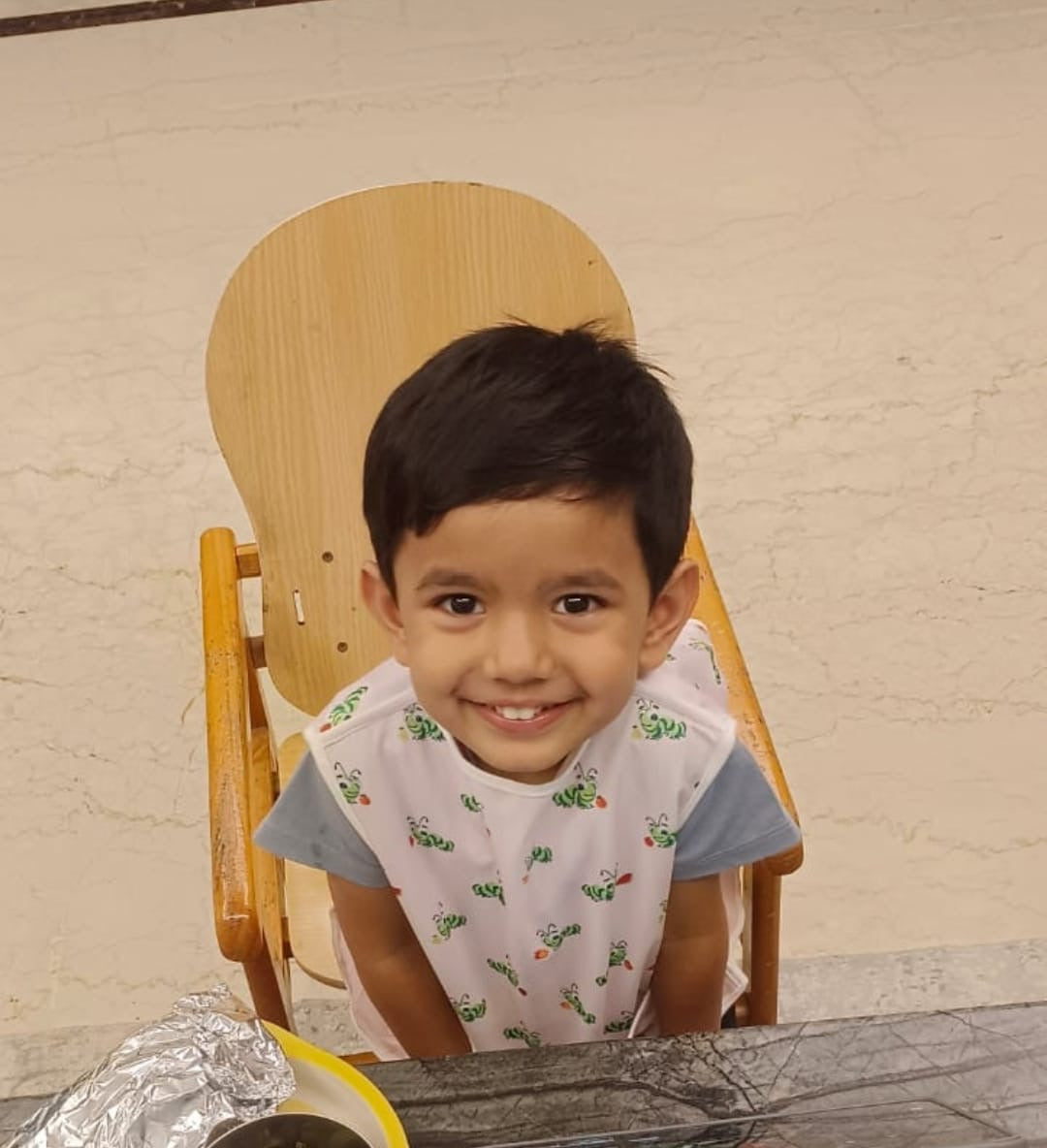 Infant and Toddler Weaning Bib for Babies - Hungry Caterpillar