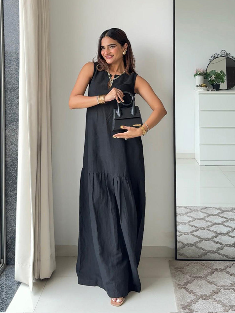 THE NOIR LINEN DRESS