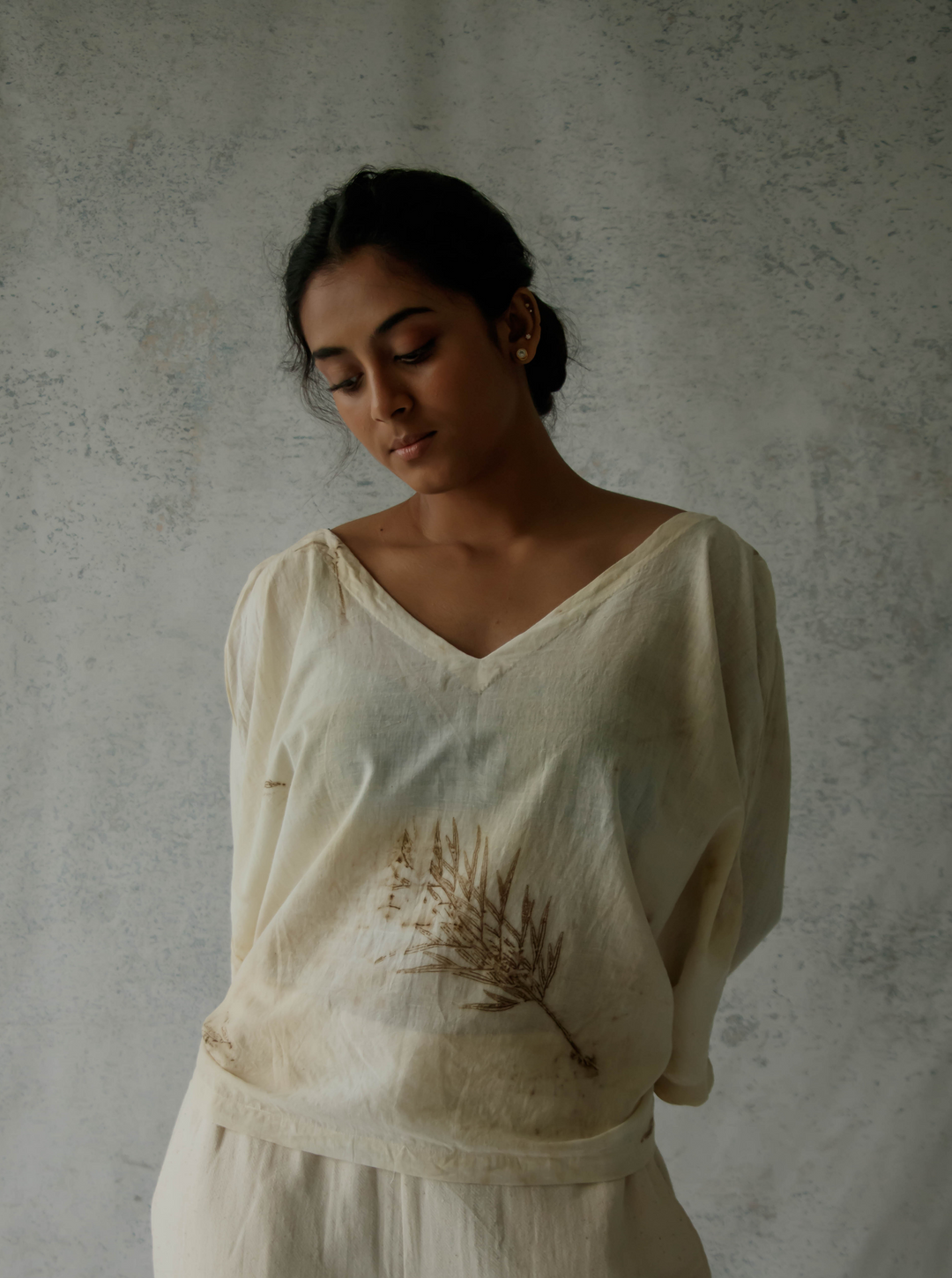 Unborn Studio FROZEN FOREVER - Calmly unwind top