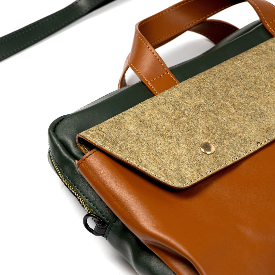 Green Hermitage Willow Vegan Leather Laptop Sleeve - Tan