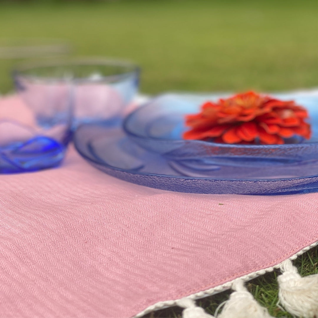 Pravaah Pau Table Mat set