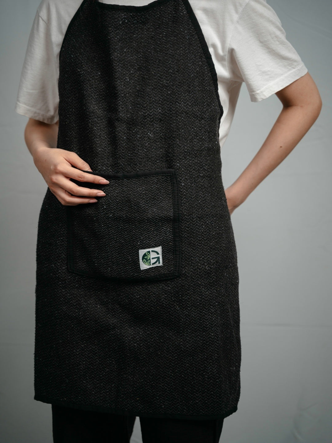 "OG Apron (50% Cotton 50% Hemp) Black "