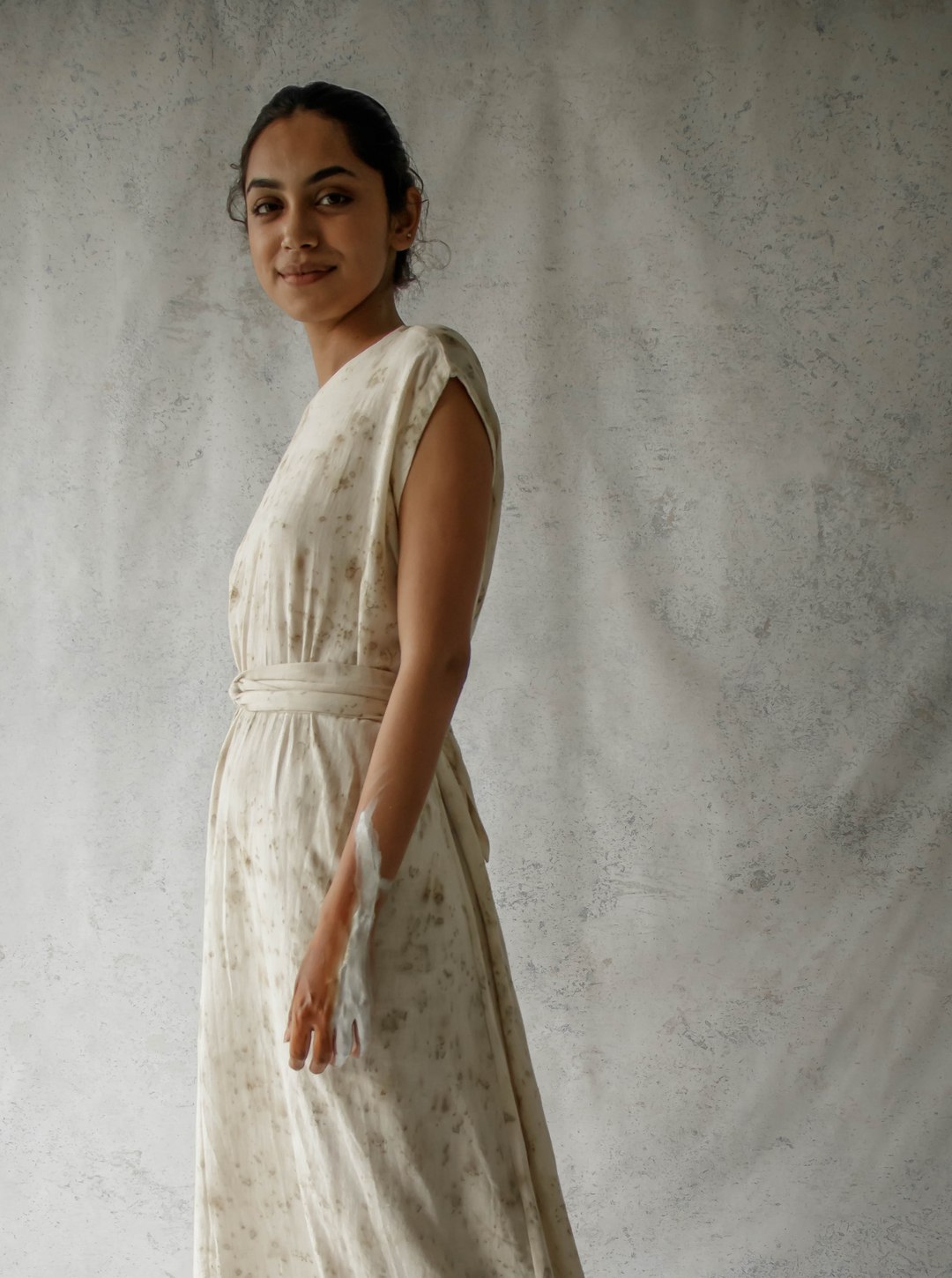 Unborn Studio Hymn of hope - More-than-one-dress
