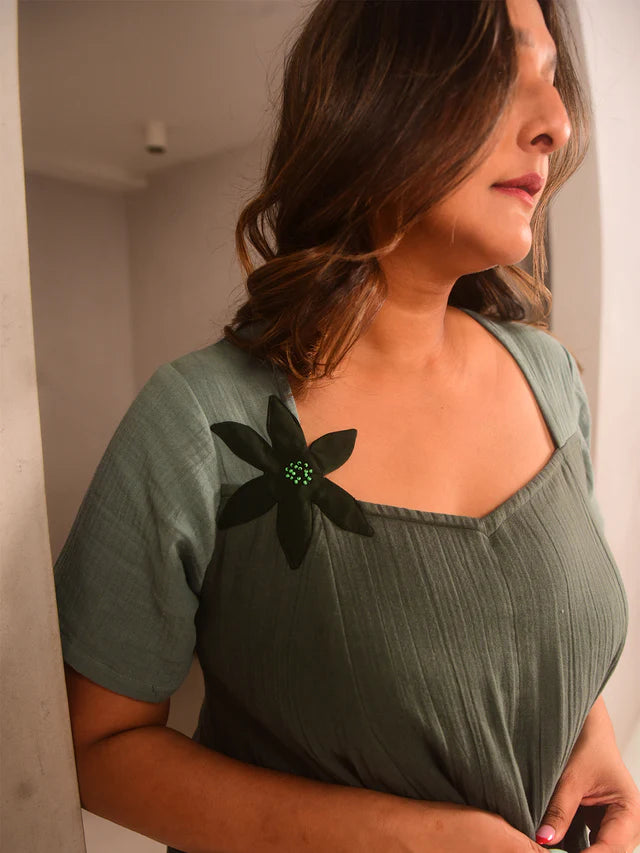 WhySoBlue Noa Applique Short Dress