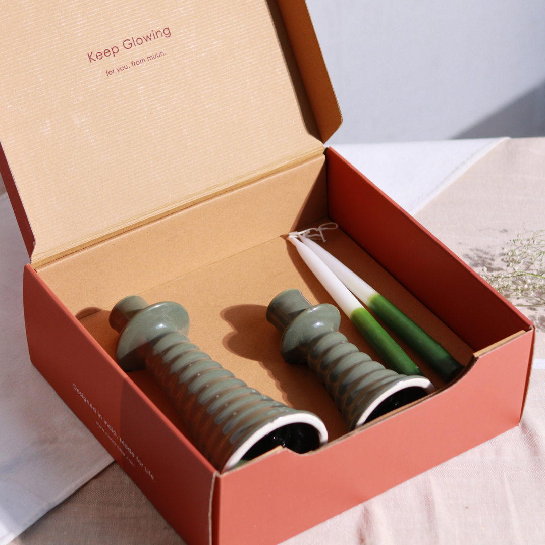 Muun Home Sage Coil Gift Box - Two Ombre Candles + Two Candle holders (Unpacked)