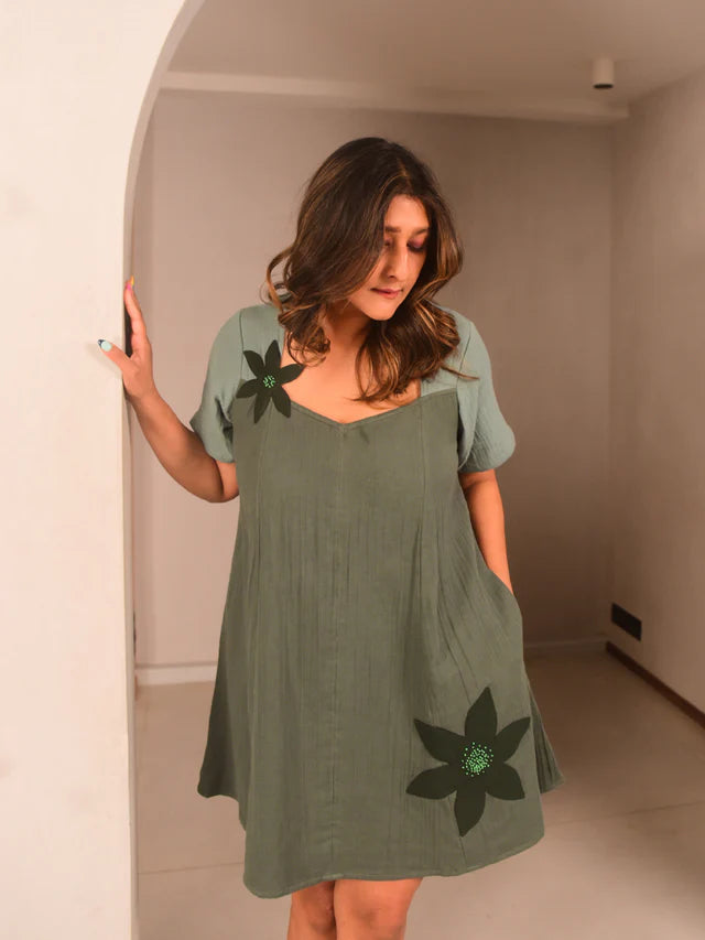 WhySoBlue Noa Applique Short Dress