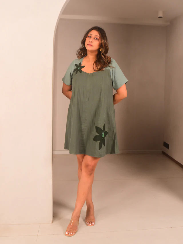 WhySoBlue Noa Applique Short Dress