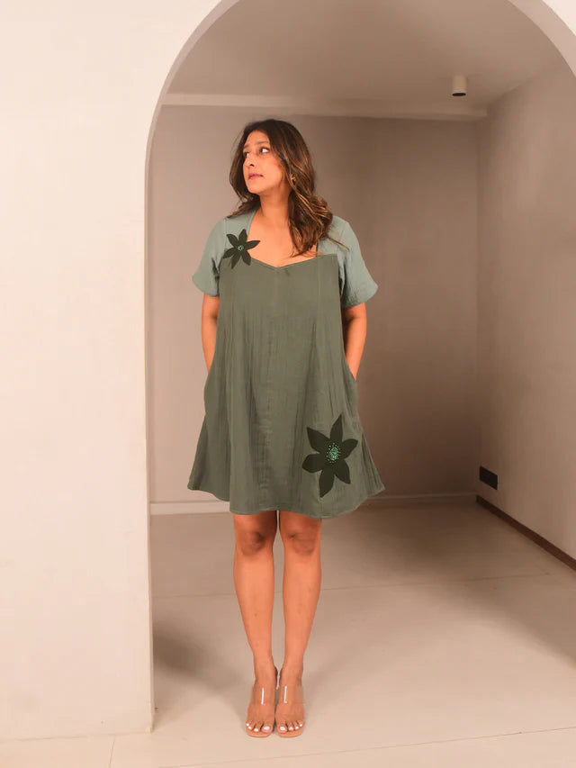 WhySoBlue Noa Applique Short Dress