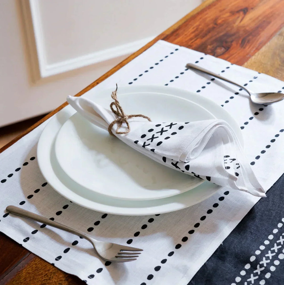 Pravaah Himadri napkins | set of 2/4/6 | white