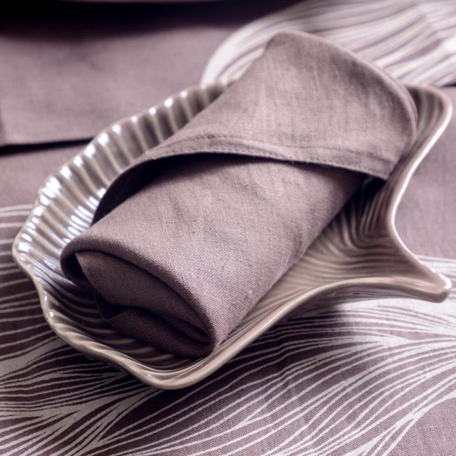 Pravaah Eni table linen set | pure hemp | table runner, napkins and placemats | antibacterial home linens