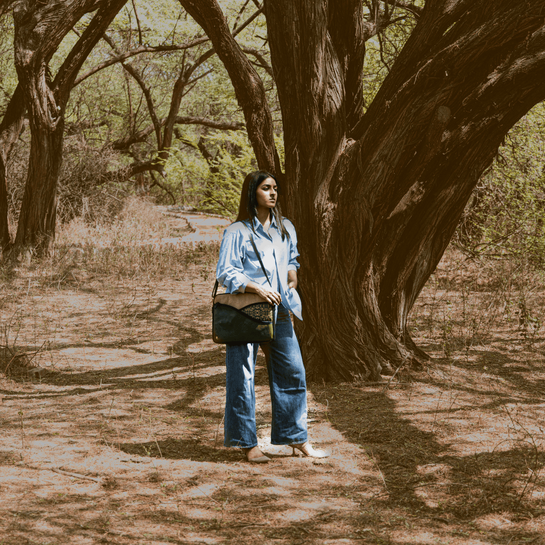 Green Hermitage Acacia Vegan Leather Laptop Sleeve - Olive