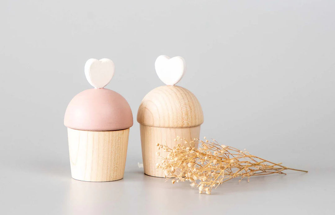 BIRCH & BUG Keepsake Cupcake Set of 2