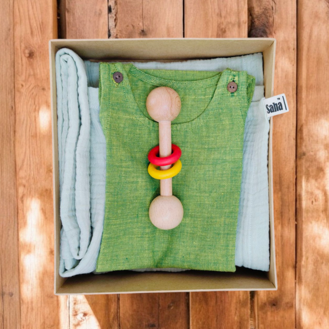 Earth Baby Gift Set - Newborn Gift Hamper