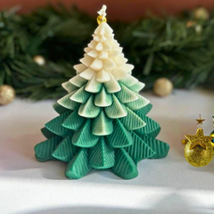 Aesthetic Living Soywax Christmas Tree Scented Candle- Lemongrass- 110g