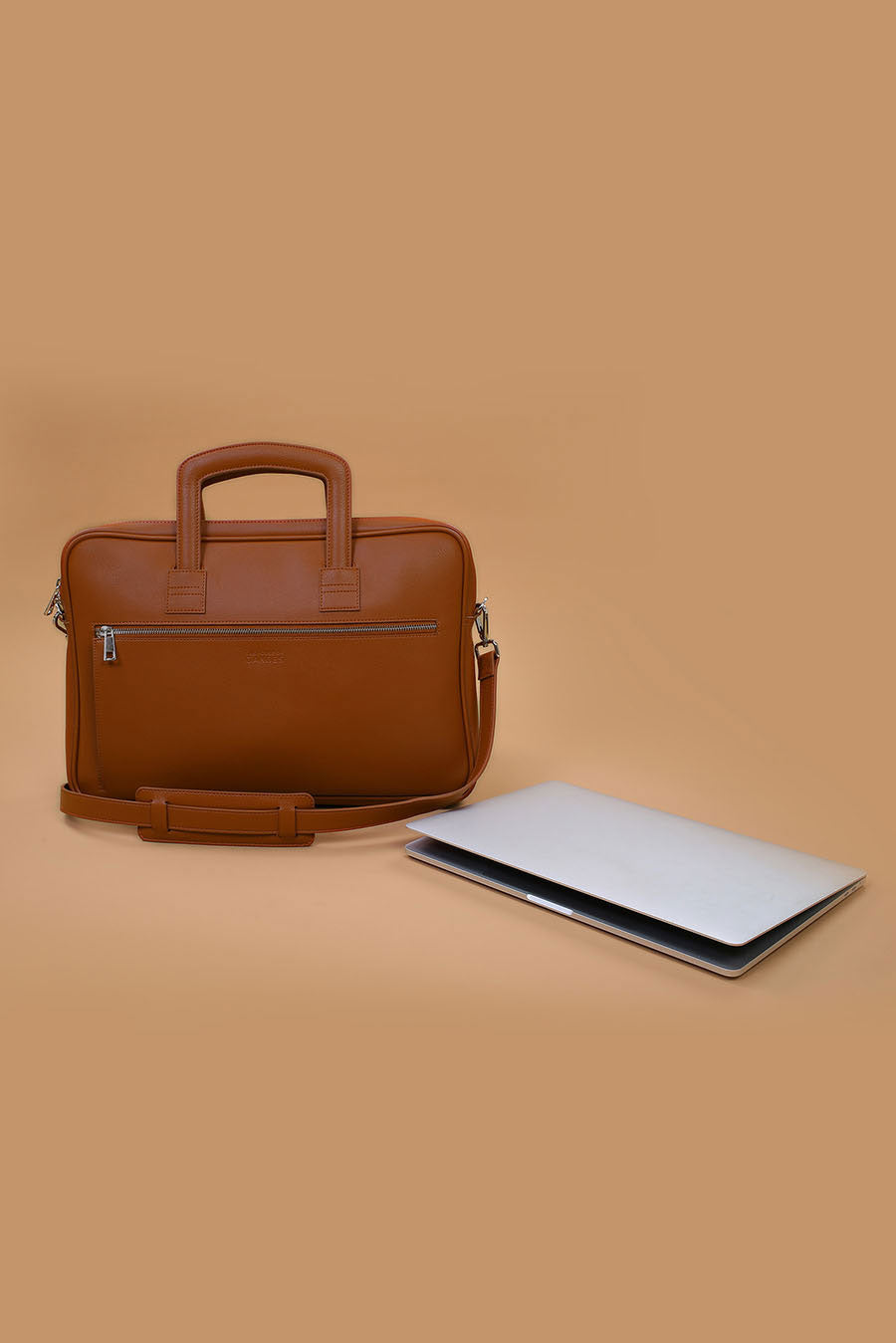 The House of Ganges - Knox 15 Inch Vegan Leather Laptop Bag