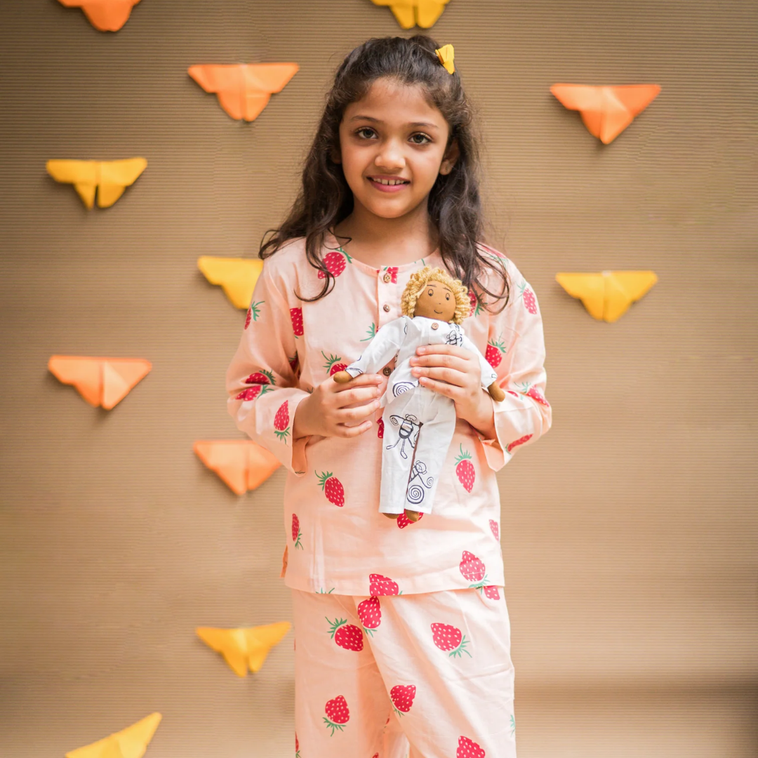 Mouse In The House A Fresh Strawberry- Unisex Nightdress