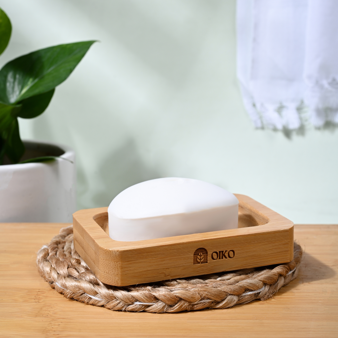 OIKO Bamboo Soap Holder | Minimalist Elegance |Durable & Water-Resistant