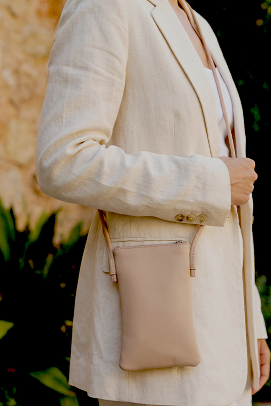 Lify Mobile Sling Vegan Leather