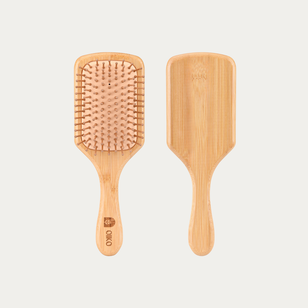 OIKO Bamboo Hair Brush with bamboo bristles