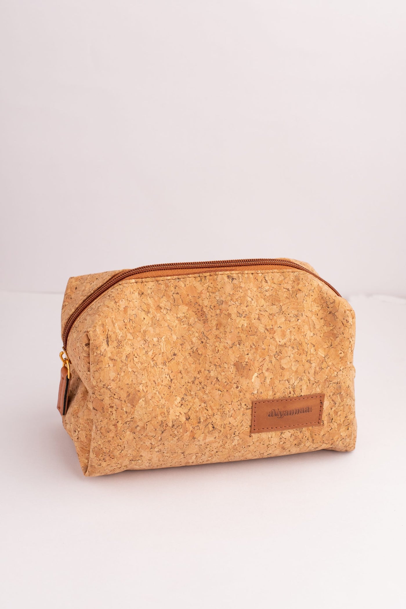 aVyannaa Cork Pouch