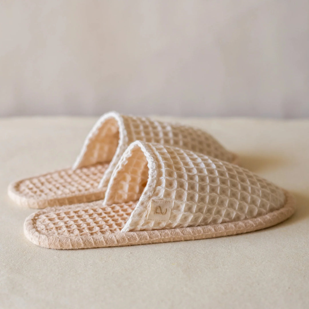 Akiiko Honey Milk Bath Slippers