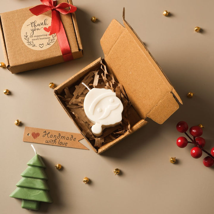 Ecokari Off-White Santa Claus Christmas Candle Set