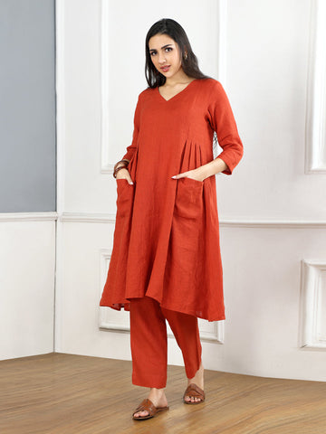 Gothilo Burnt Orange Linen Pleated Kurta Set