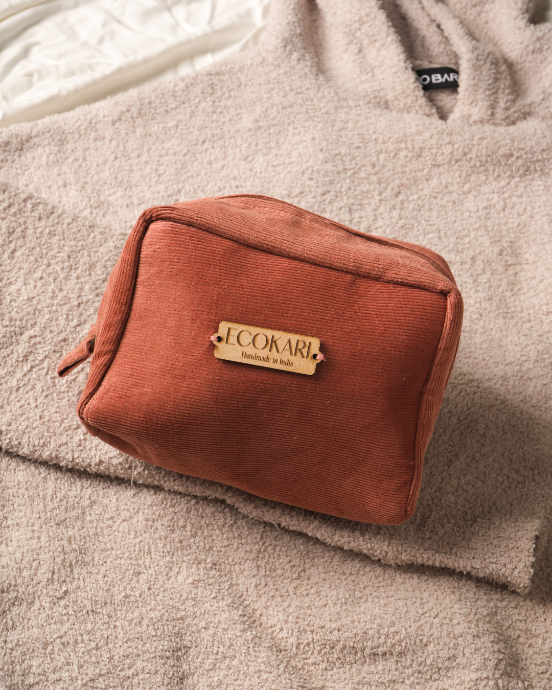 Ecokari Magenta Voyage Corduroy Travel Pouch