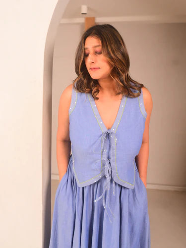 WhySoBlue Leni Tie Vest