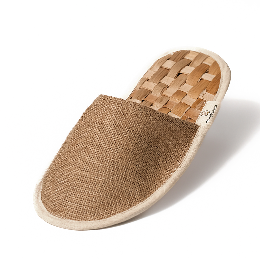Indoor slippers- banana waffle  | closed toe slidders