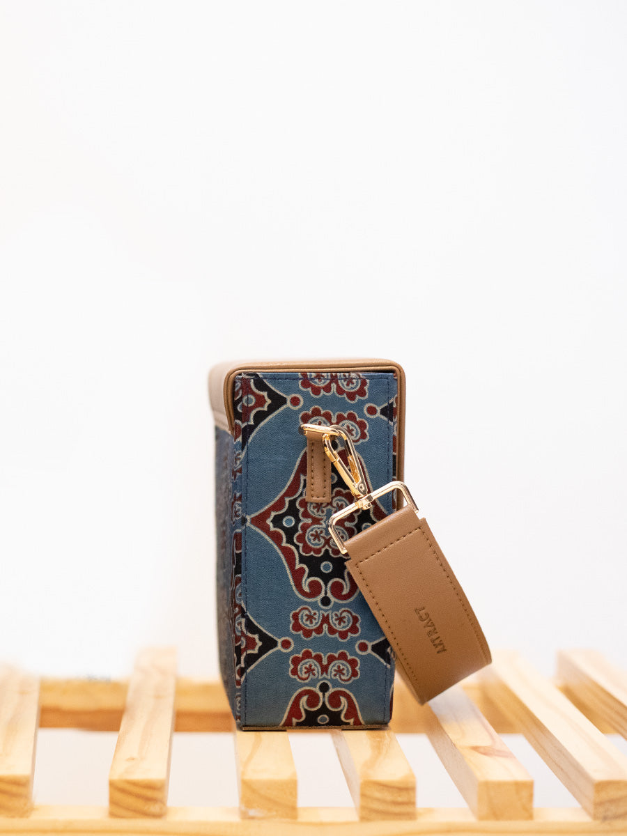 AXTRACT Blue Edgebox - Rectangular Kutchi Handcrafted Bag