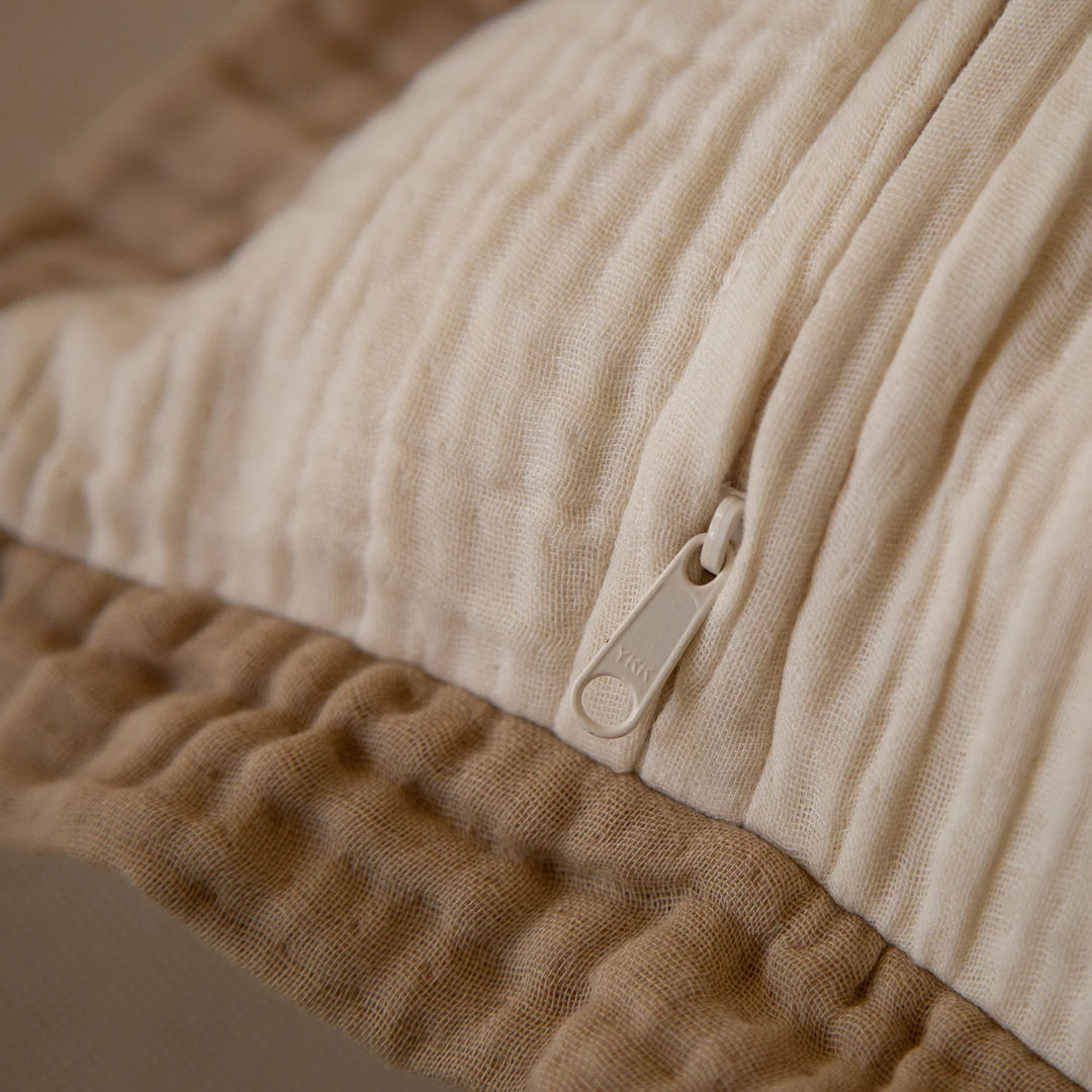 Akiiko Fyra Frame Cushion Cover