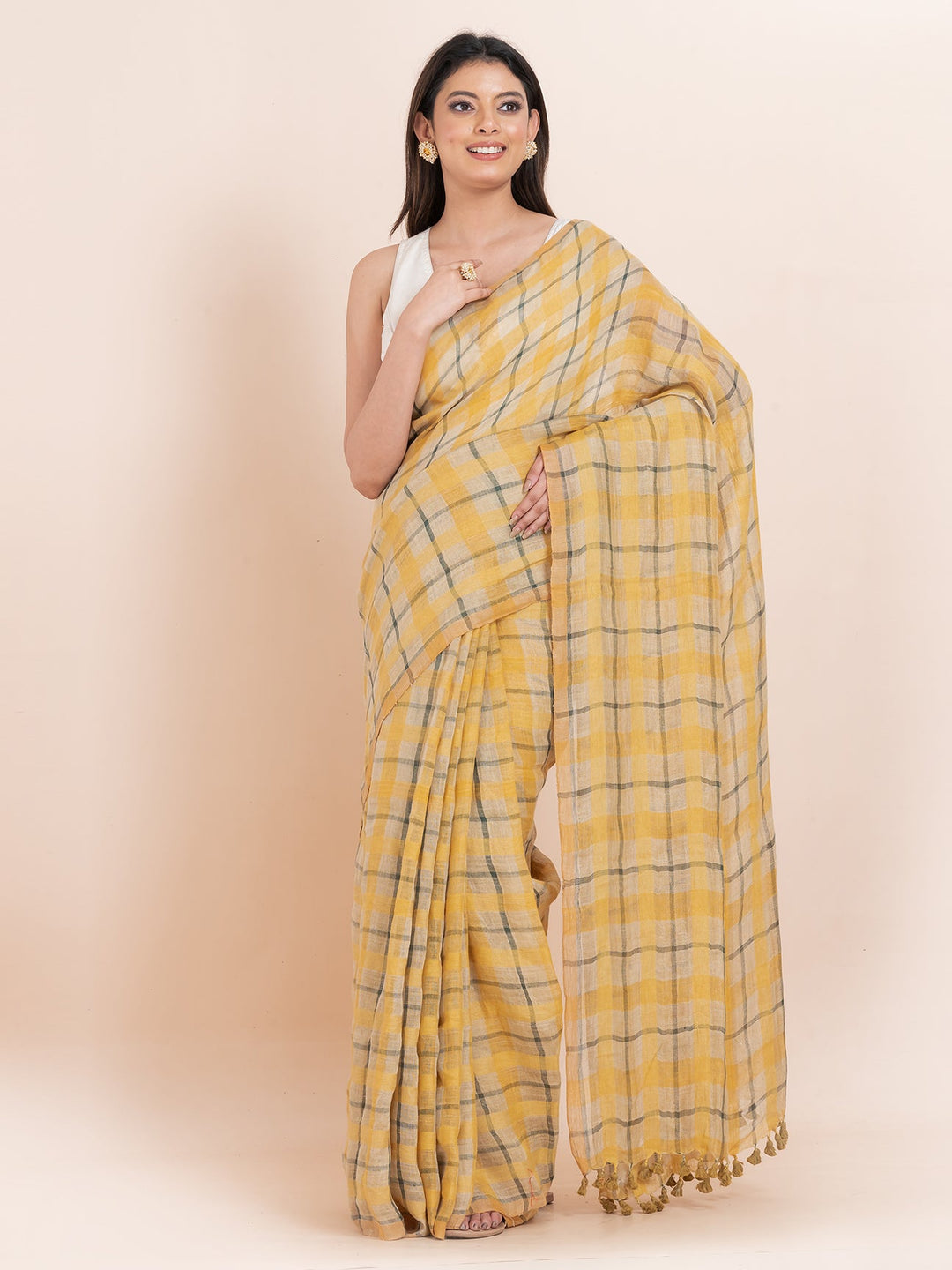 OCAU Caramel Bliss - Pure Linen Checkered Saree With Blouse Piece l Tan