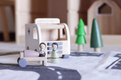 BIRCH & BUG Care-Cruiser Ambulance