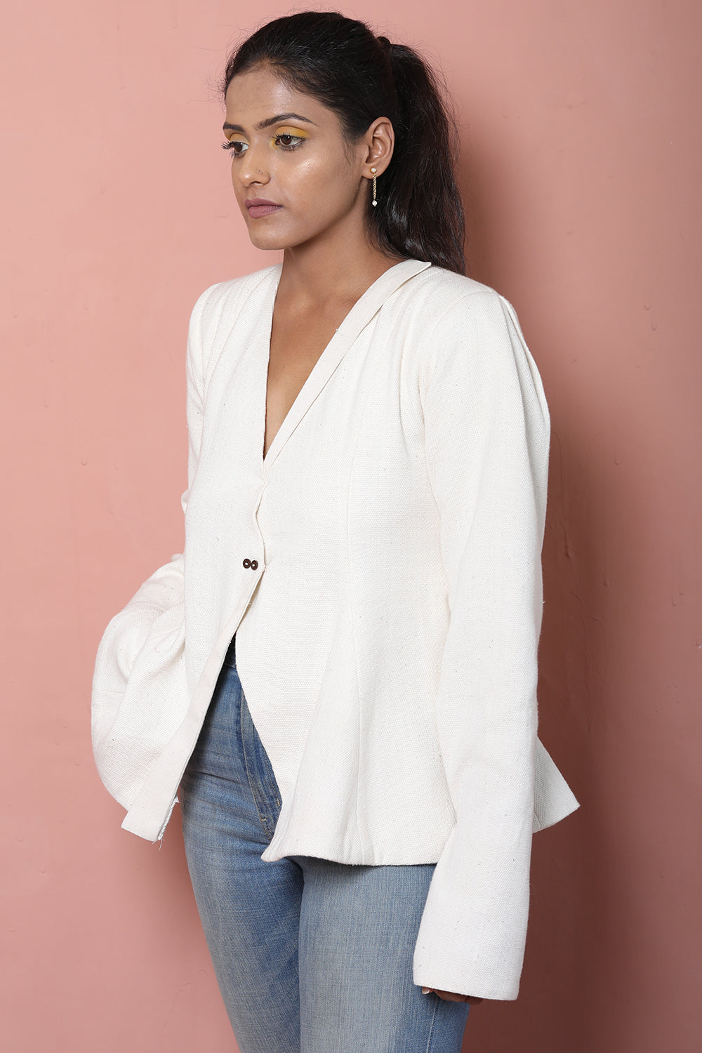 ITIDOR Shashta Blazer - Detailed Back Overlayer