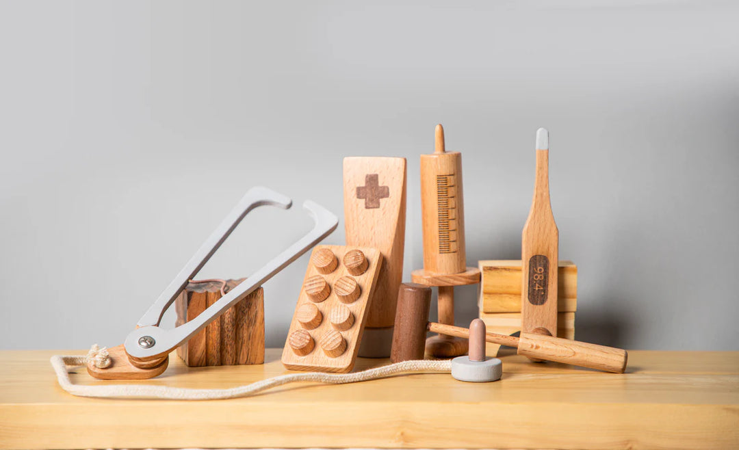 BIRCH & BUG Doctor Play Set